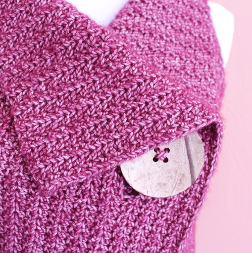 peek-a-boo Button crochet body warmer