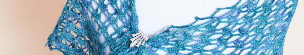 Emma Shawl crochet pattern, by MissNeriss. Pattern available on Ravelry.