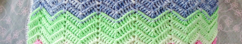 Chevron Cushion in Scheepjes Aquarel, design by MissNeriss. Yarn available from Wool Warehouse: Scheepjes Softfun Aquarel, available from Wool Warehouse: http://shrsl.com/?dhnl