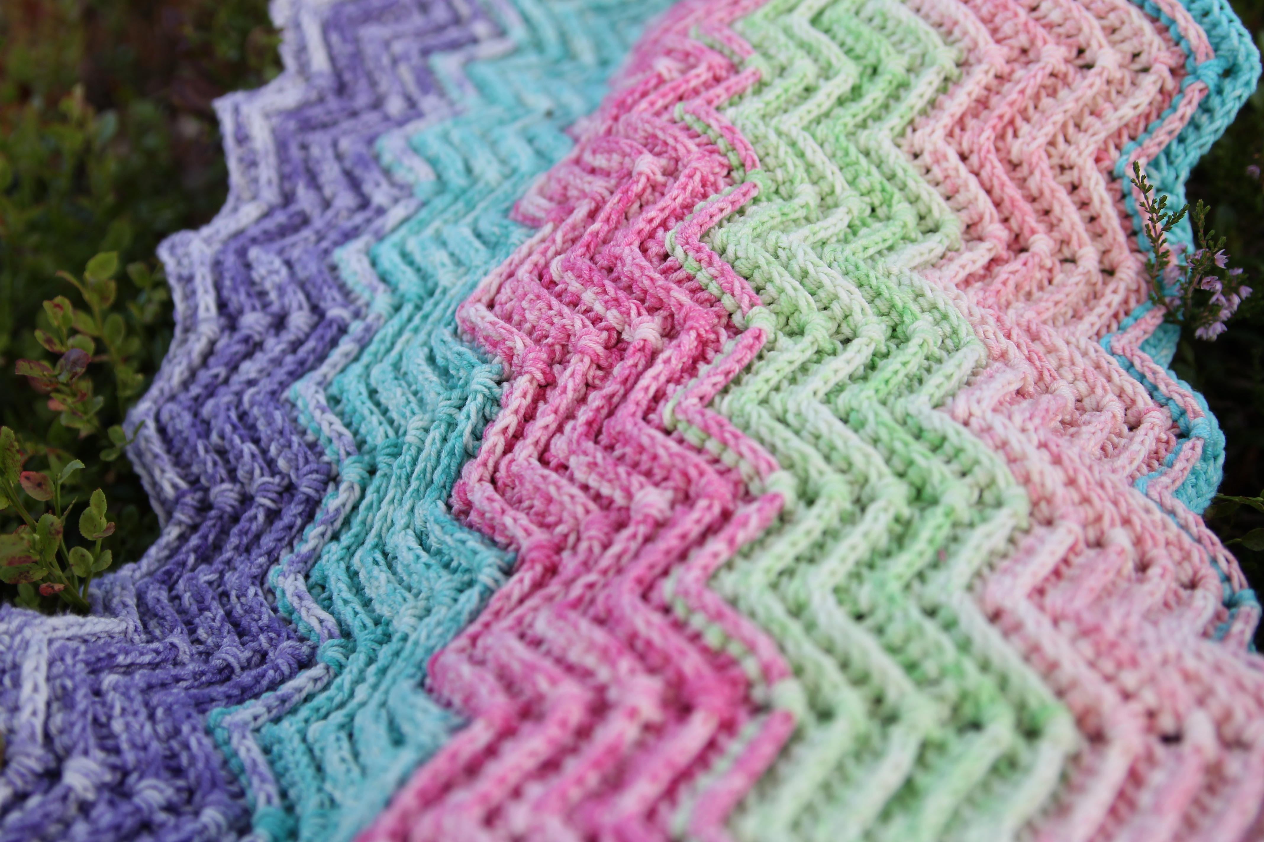 3D Chevron Blanket WIP by MissNeriss, using Scheepjes Aquarel: http://shrsl.com/?dhnl