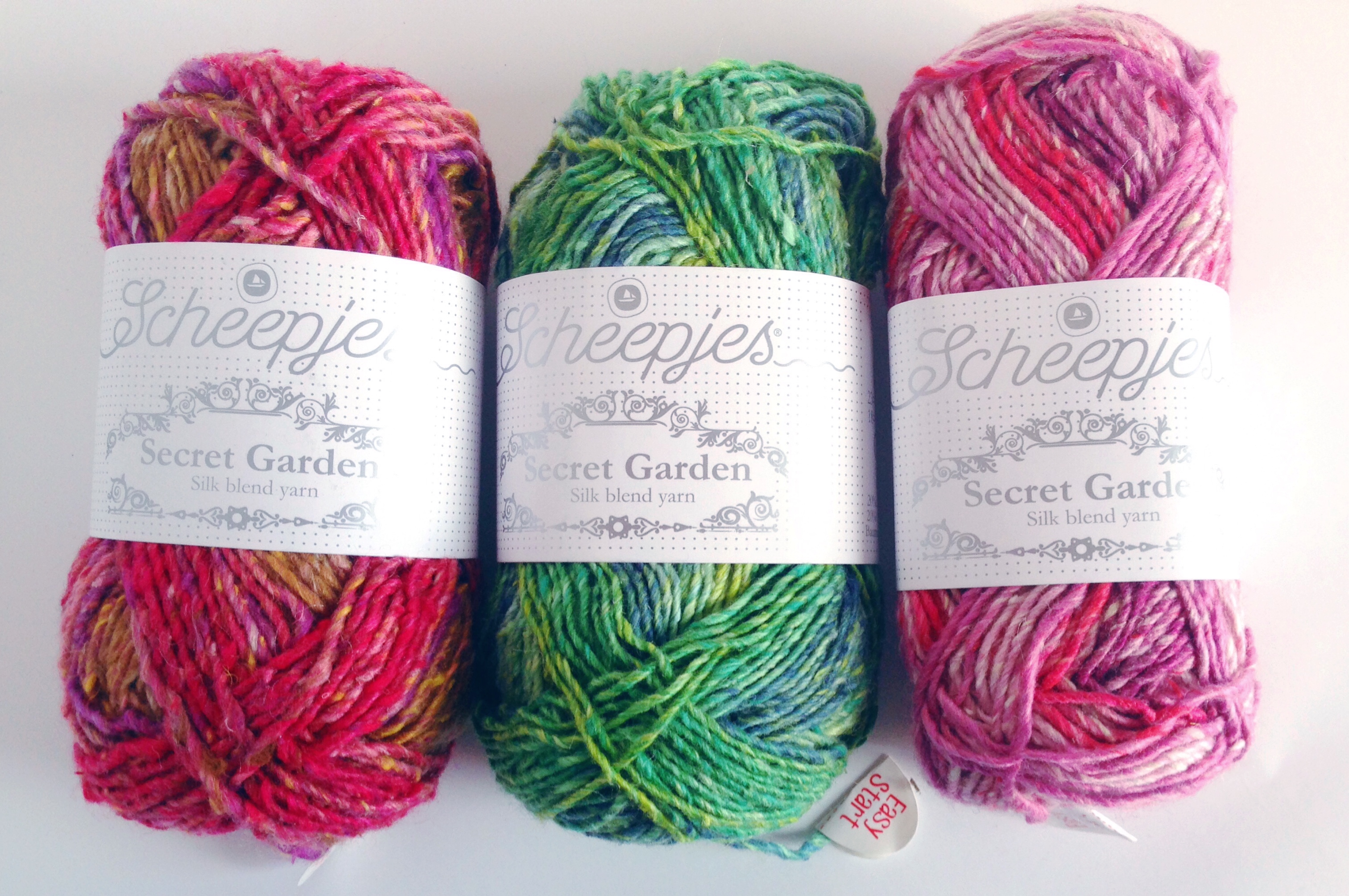 Scheepjes Secret Garden. Available via Deramores - bit.ly/2d3dfNJ and Wool Warehouse - bit.ly/woolwarehouse #scheepjes #missneriss