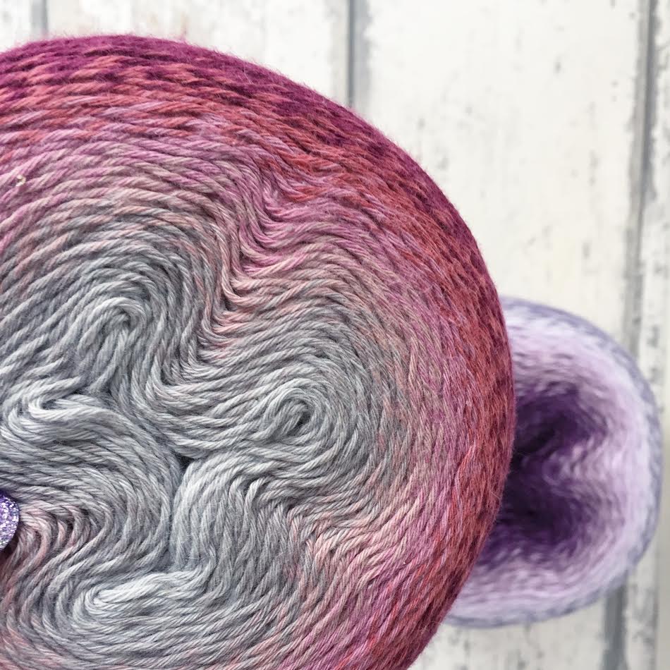 Scheepjes Whirl: http://shrsl.com/?gugr