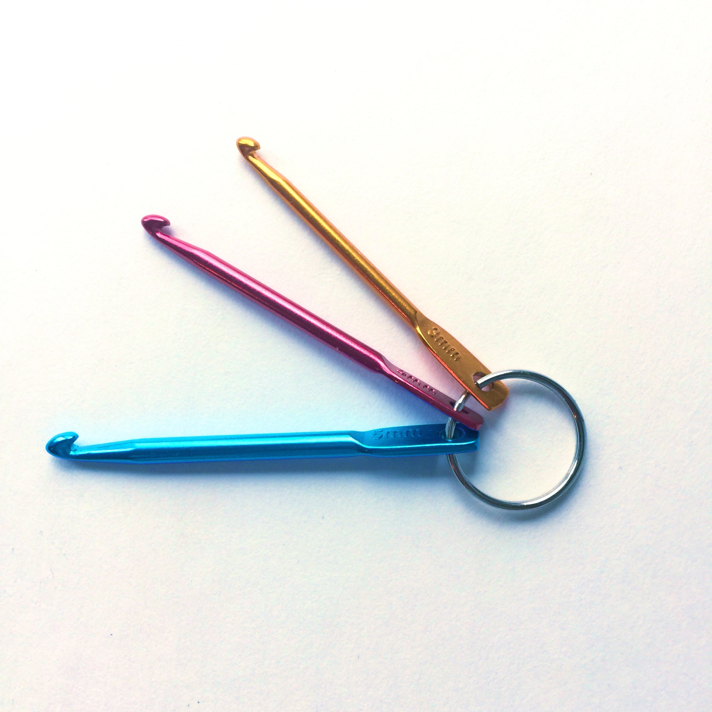 crochet hook key chain, buy on Aliexpress: http://bit.ly/crochetkeychain