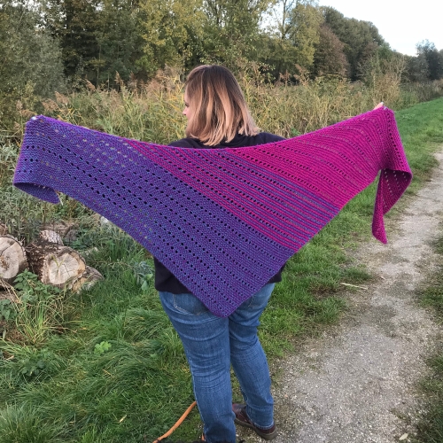 Flat out fabulous shawl by Nerissa Muijs missneriss.com